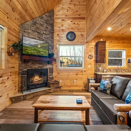 Big Bear Bend Gatlinburg Chalet Village